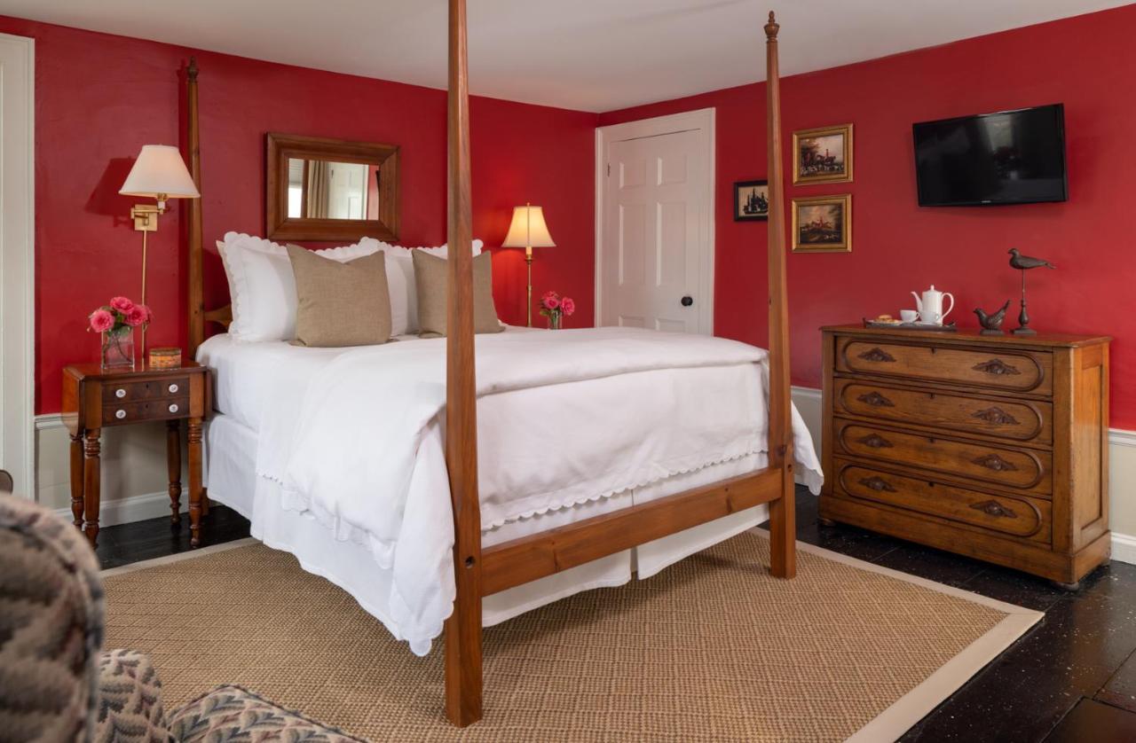 Candleberry Inn On Cape Cod Брюстър Екстериор снимка