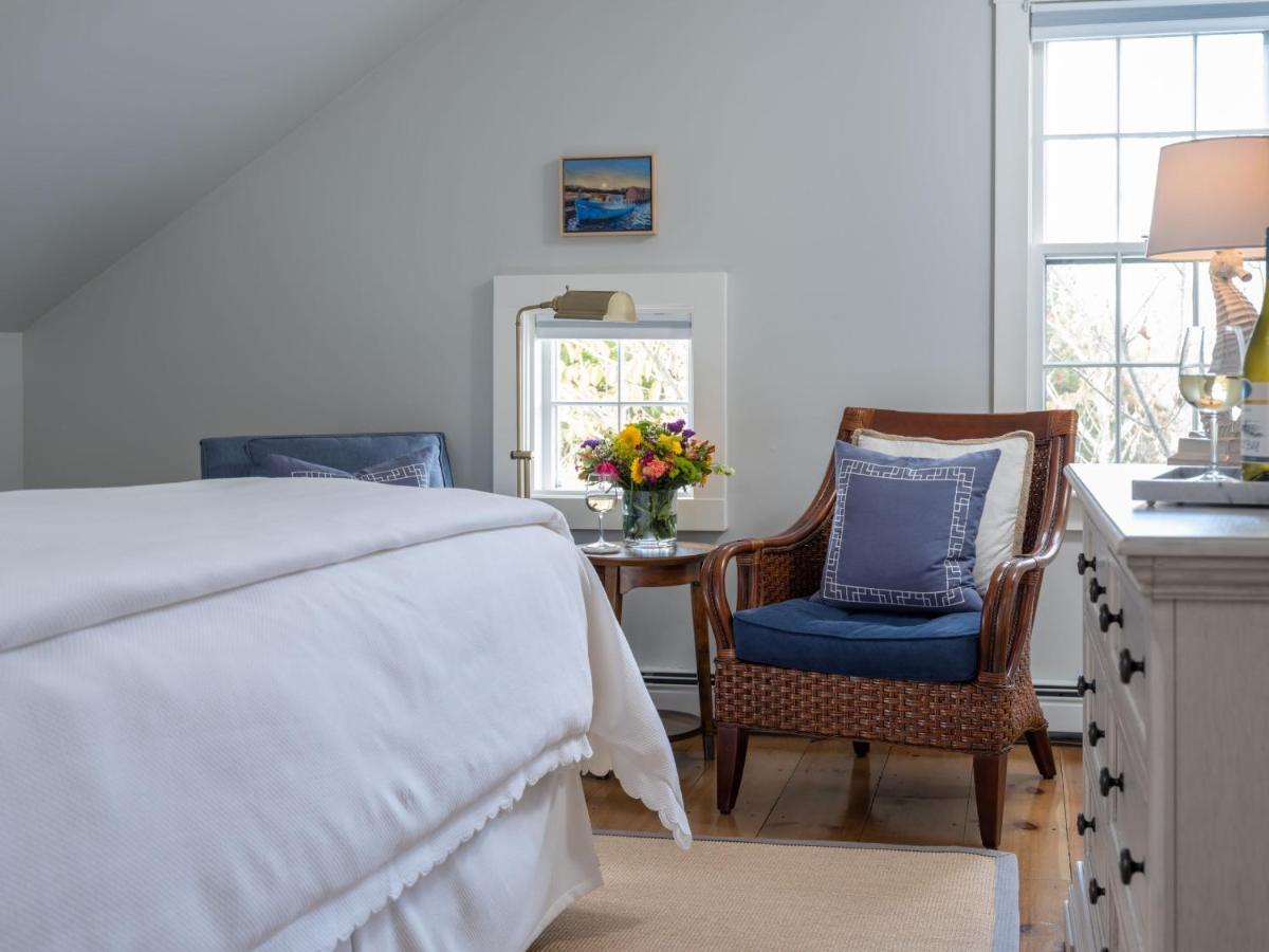 Candleberry Inn On Cape Cod Брюстър Екстериор снимка