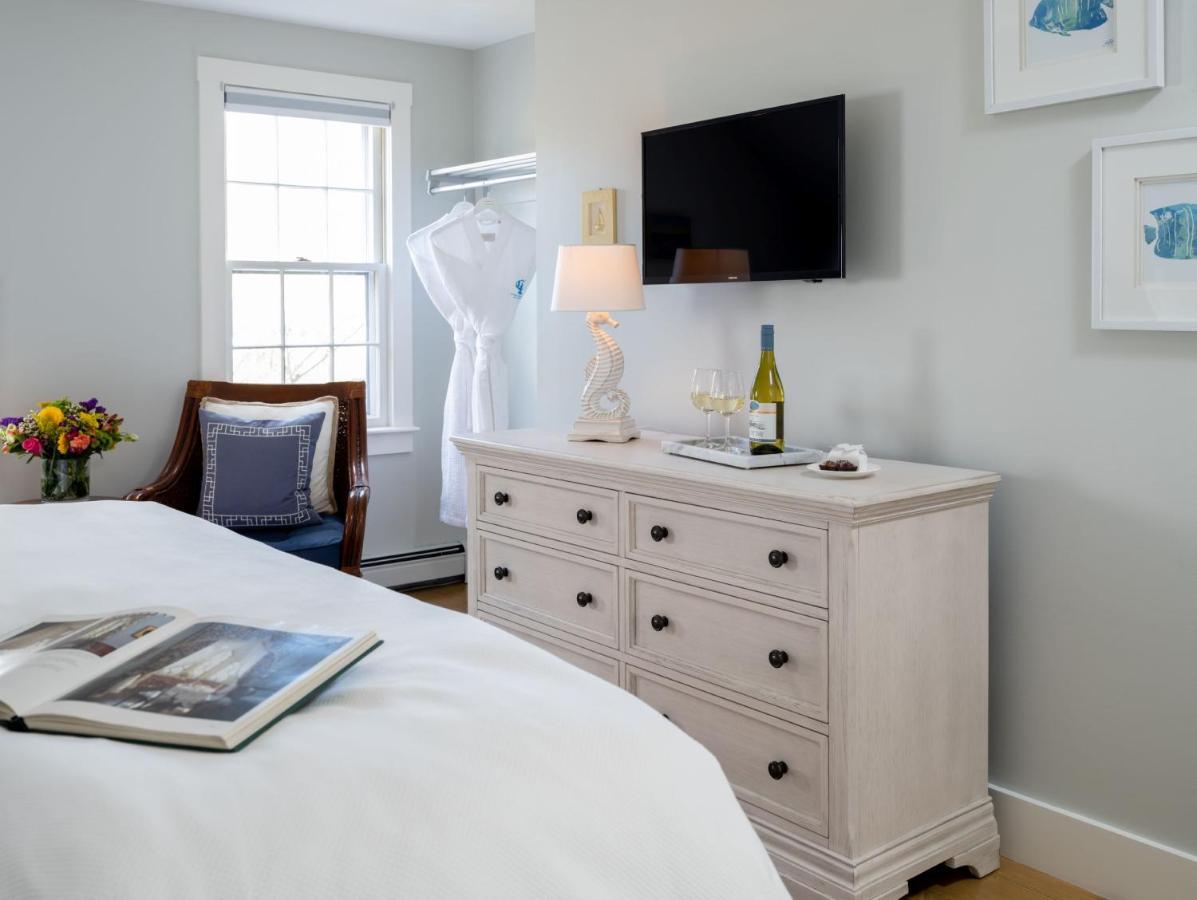 Candleberry Inn On Cape Cod Брюстър Екстериор снимка