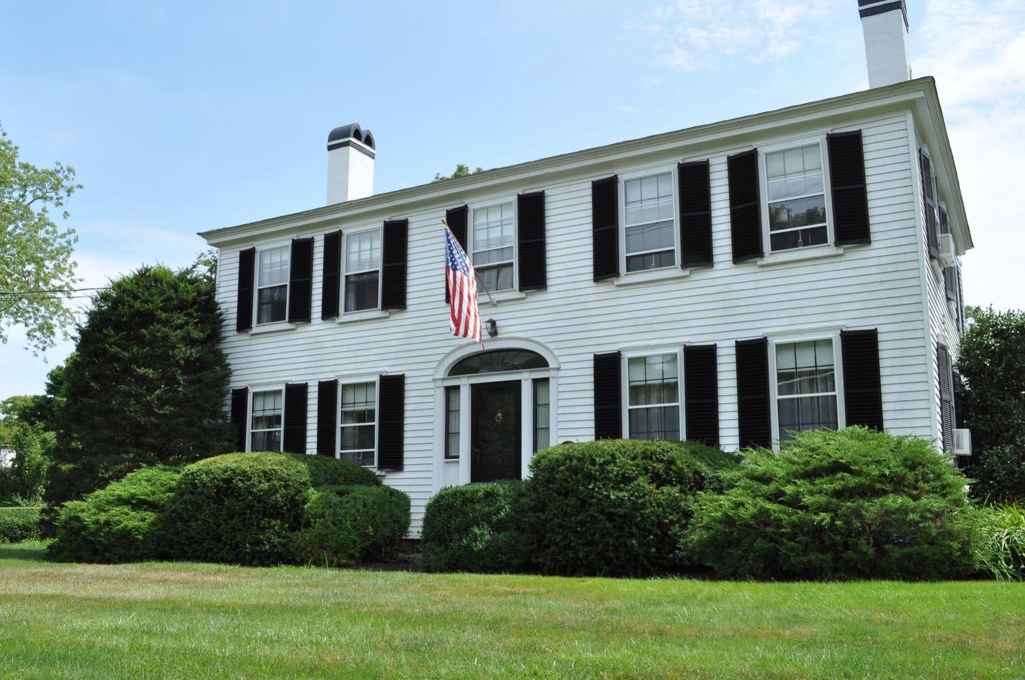 Candleberry Inn On Cape Cod Брюстър Екстериор снимка