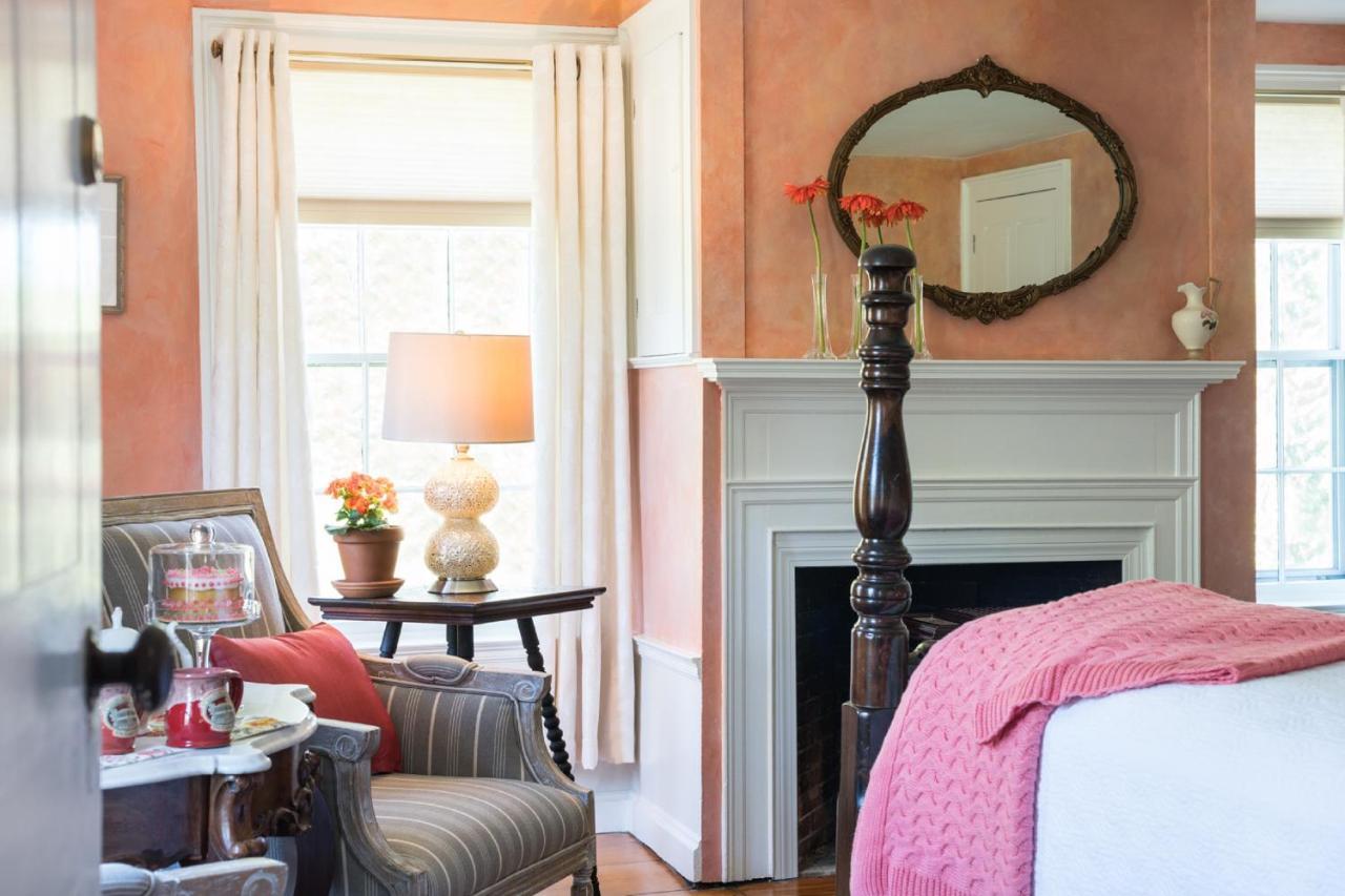 Candleberry Inn On Cape Cod Брюстър Екстериор снимка